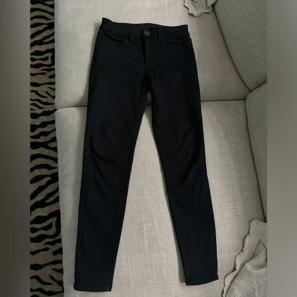 AMERICAN EAGLE Next Level Stretch Jeans